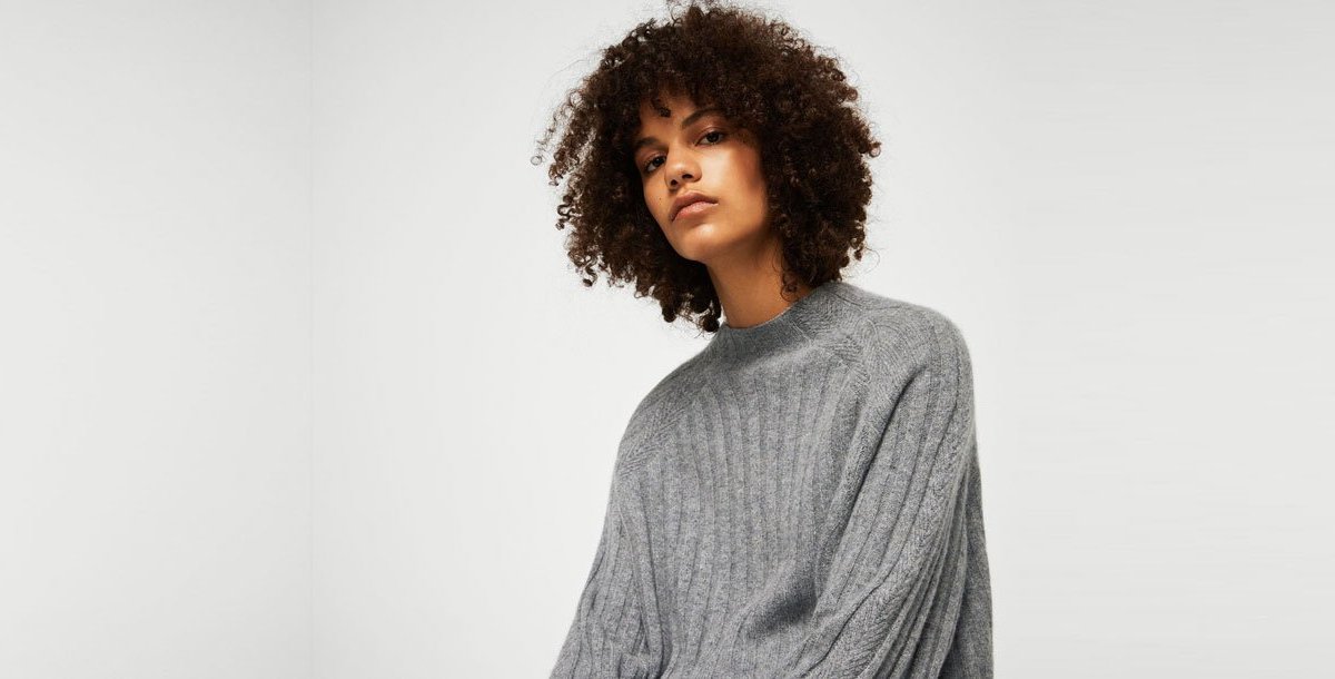 Wait Out Winter in These Super-Cozy Cashmere Sweaters - theFashionSpot