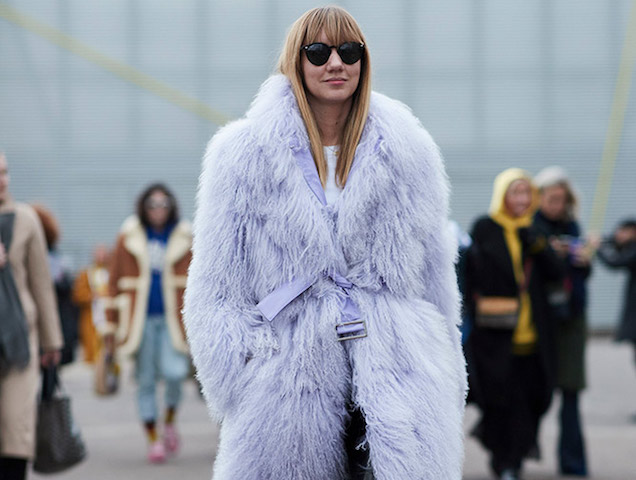 8 Street Style Ways to Wear Oversized Coats - theFashionSpot