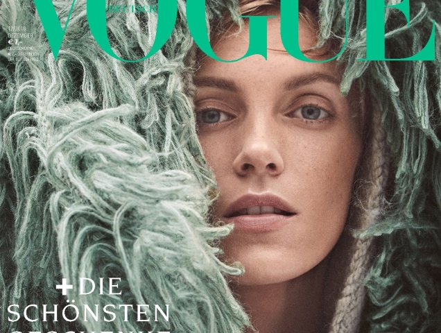 Vogue Germany December 2018 : Anja Rubik by Giampaolo Sgura