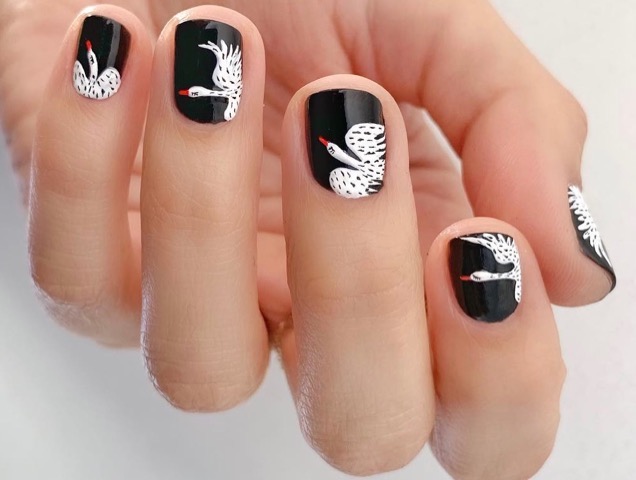 Nishi Nails : Nail Art & Nail Care - Glossy Black Gel Polish on Natural  Nails | Facebook