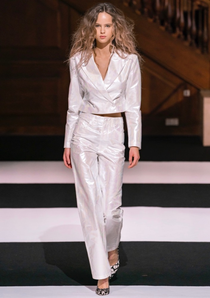 Best Cropped Blazers to Wear This Spring theFashionSpot