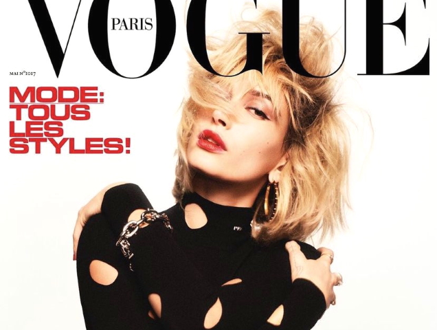 Vogue Paris May 2021 : Hailey Bieber by David Sims