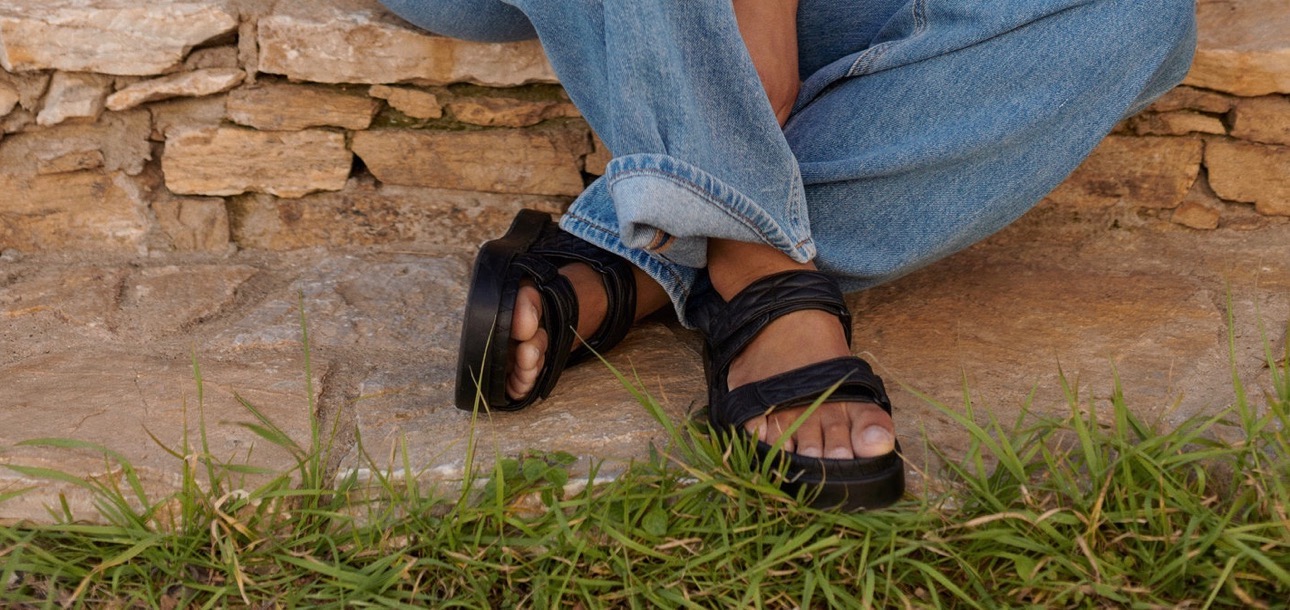 Dad Sandals That Are Cool and Comfortable - theFashionSpot