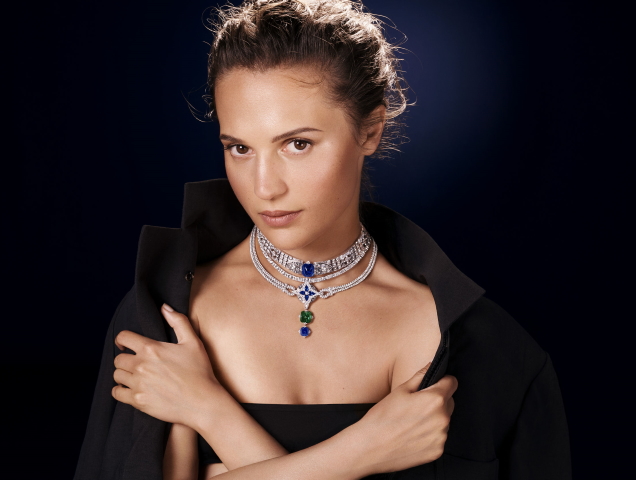 Louis Vuitton 'High Jewelry' 2021 : Alicia Vikander by Steven Meisel