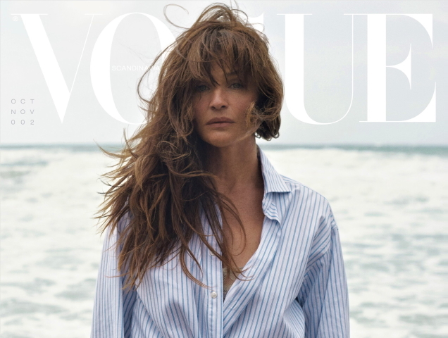 Vogue Scandinavia October/November 2021 : Helena Christensen by Henrik Bülow