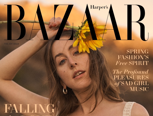 US Harper’s Bazaar February 2022 : Alana Haim by Josh Olins