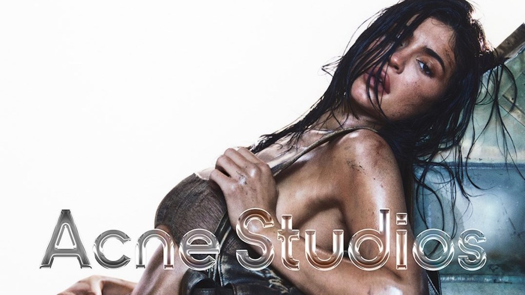 Acne Studios F/W 2023.24 : Kylie Jenner by Carlijn Jacobs