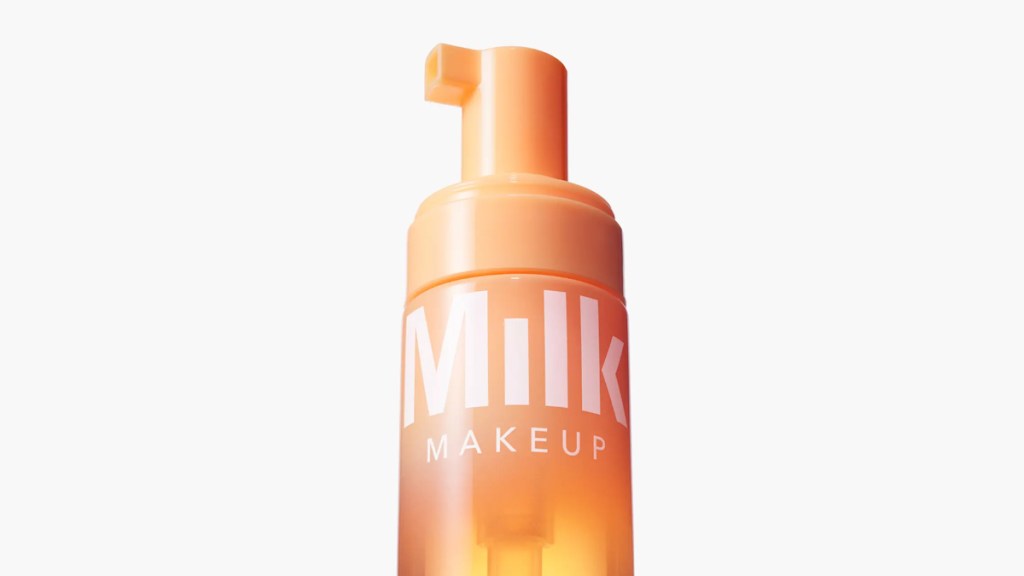 We Need to Talk About the Sure-to-Become Viral Cloud Glow Foam Brightening Primer From Milk Makeup
