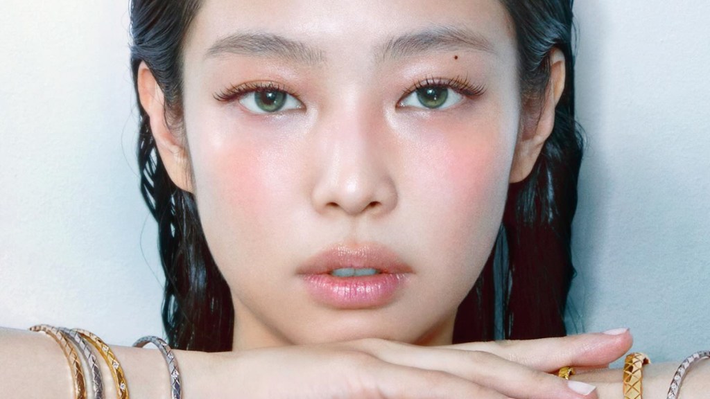 Vogue Korea May 2024 : Jennie by Heejune Kim