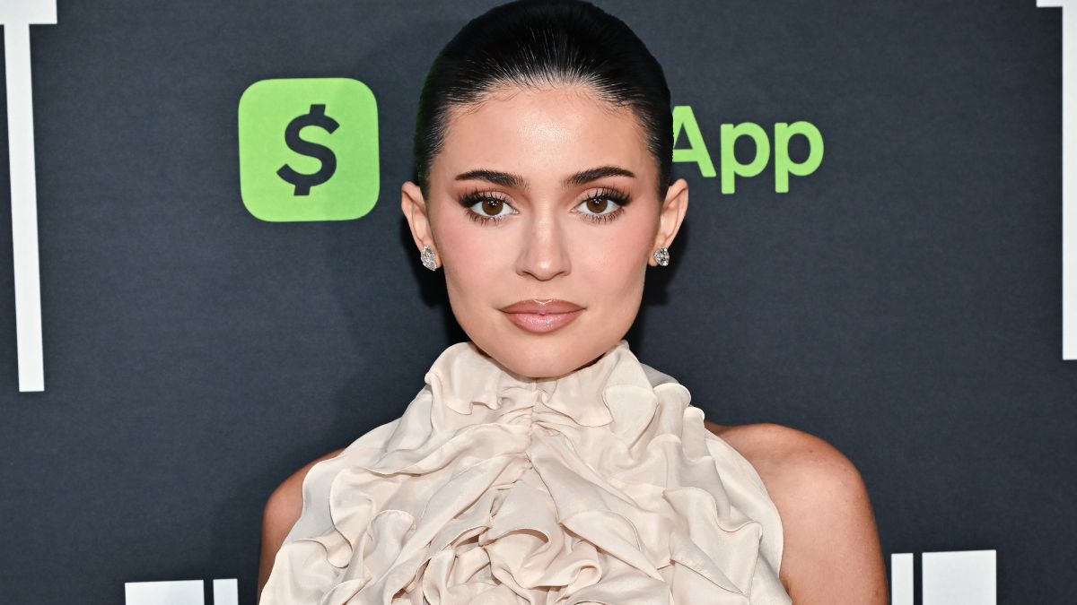 Kylie Jenner Drops 'Spring Favs' in Top That Is Literally All Strings -  theFashionSpot