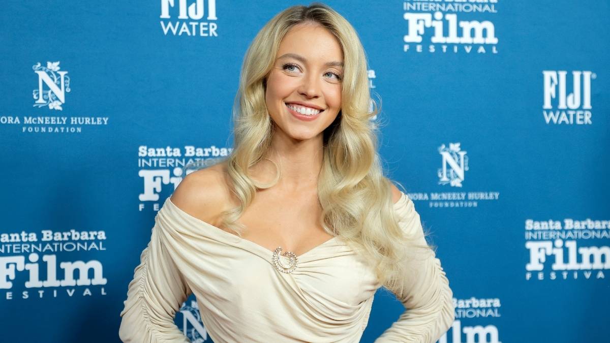 Sydney Sweeney Teases in See-Through Honey Birdette Lingerie in 'Euphoria' - theFashionSpot Sydney Sweeney Teases in See-Through Honey Birdette Lingerie in 'Euphoria' - theFashionSpot