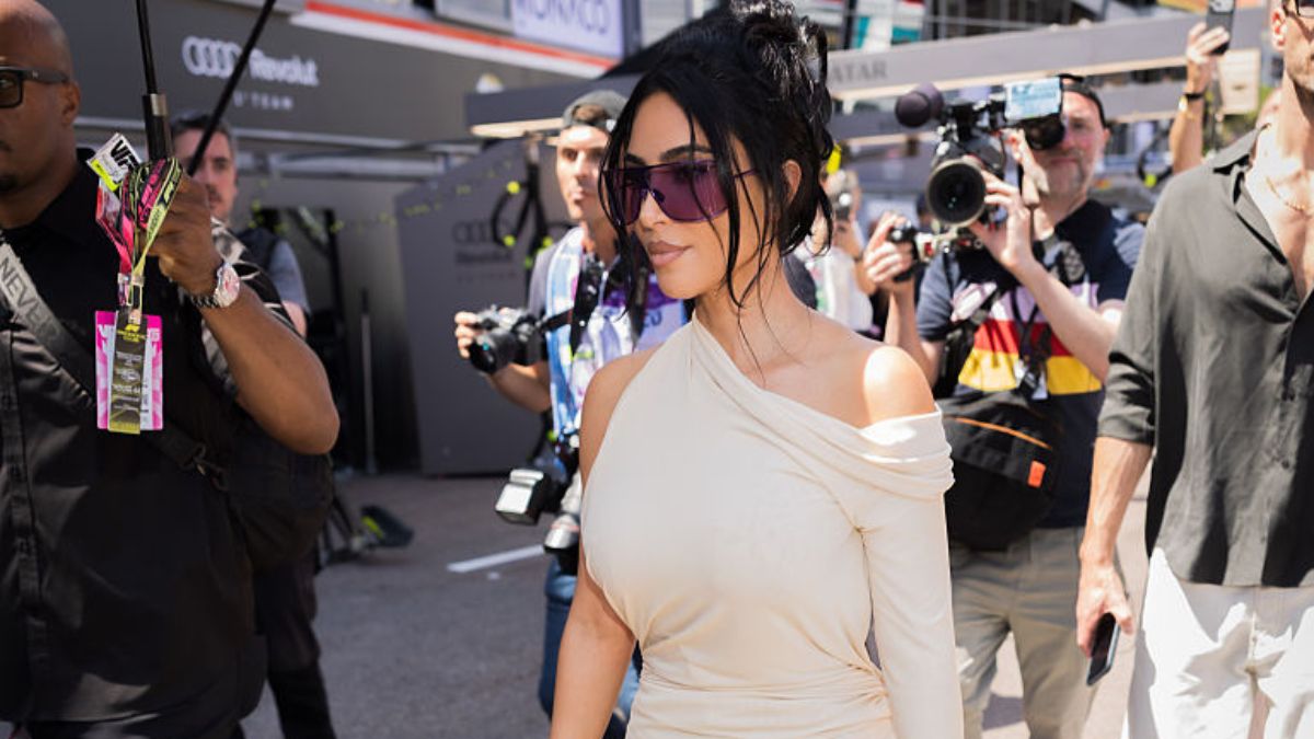 Kim Kardashian s Fully Backless Gucci Dress Has A Surprise Slit In kim-kardashian-s-fully-backless-gucci-dress-has-a-surprise-slit-in