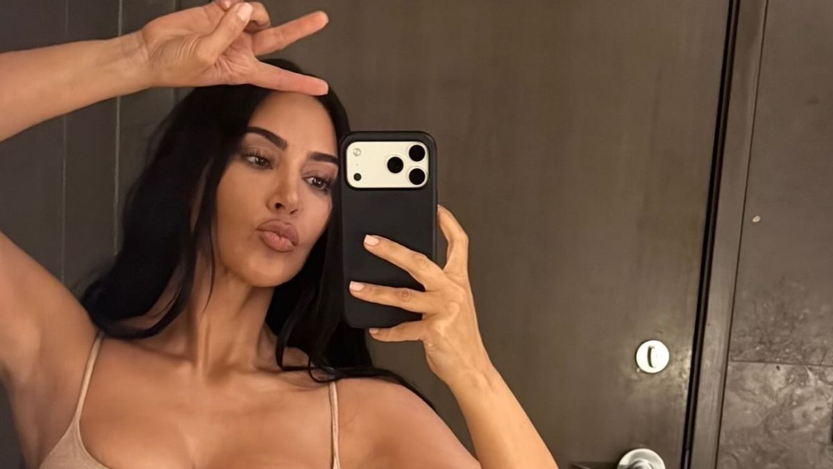 Kim Kardashian’s Plunging Ludovic de Saint Sernin Dress Is Fully Sheer