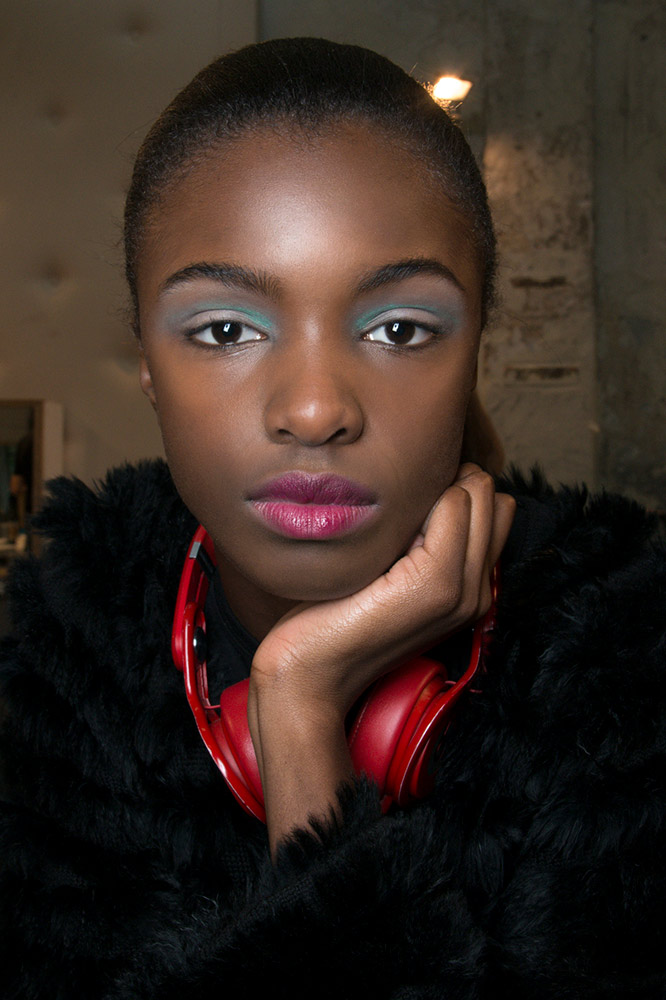 19 Unexpected Eyeshadow and Lipstick Combinations to Try theFashionSpot