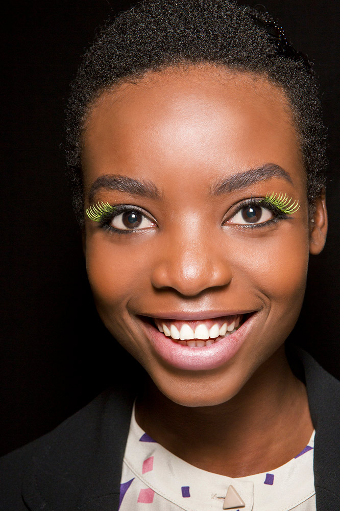 20 Chic Ways to Wear Green Makeup in Honor of St. Patricks Day #4