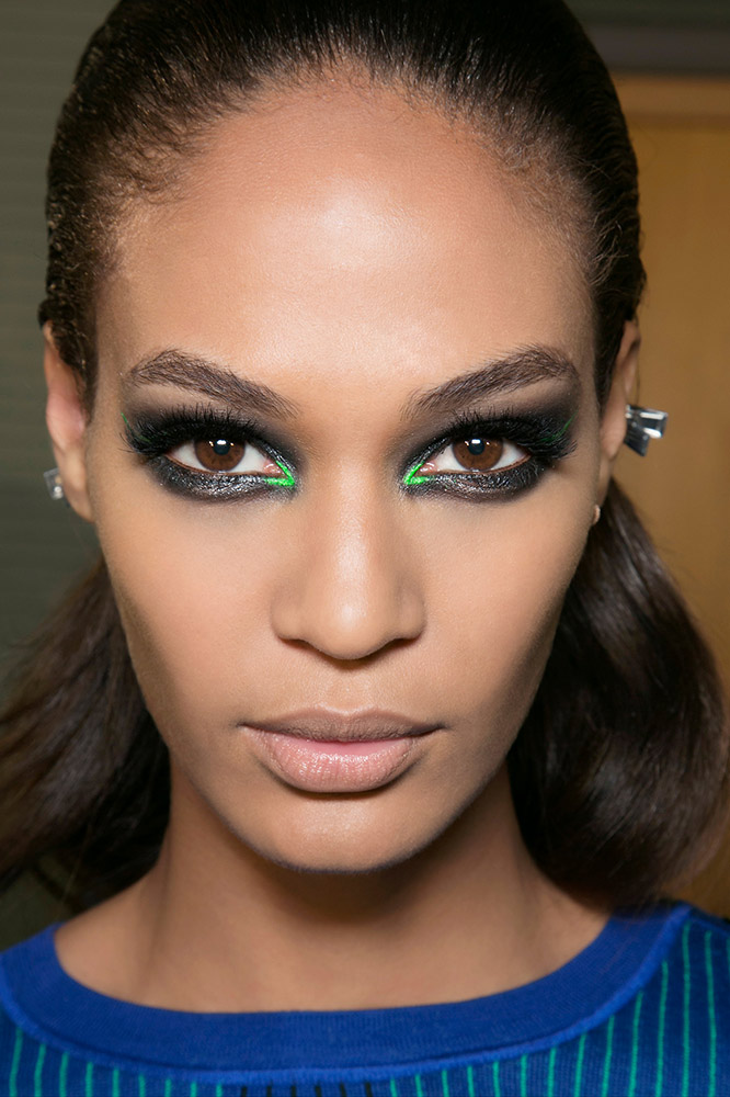 20 Chic Ways to Wear Green Makeup in Honor of St. Patricks Day #13