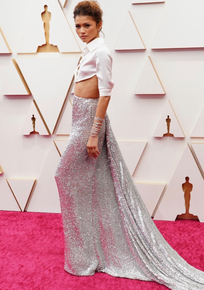 2022 Oscars Red Carpet Fashion - theFashionSpot