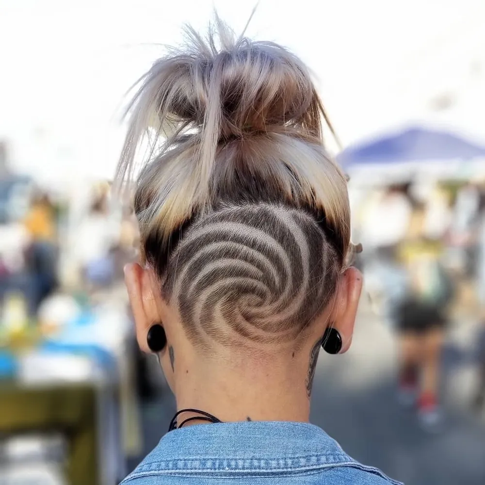 45 Undercut Hairstyles with Hair Tattoos for Women