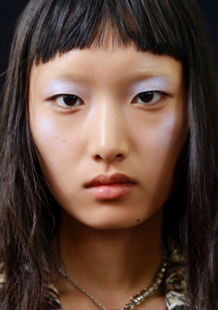 Pastel Makeup Looks for Spring 2022 - theFashionSpot