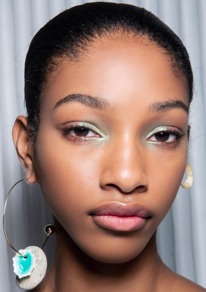 Pastel Makeup Looks for Spring 2022 theFashionSpot