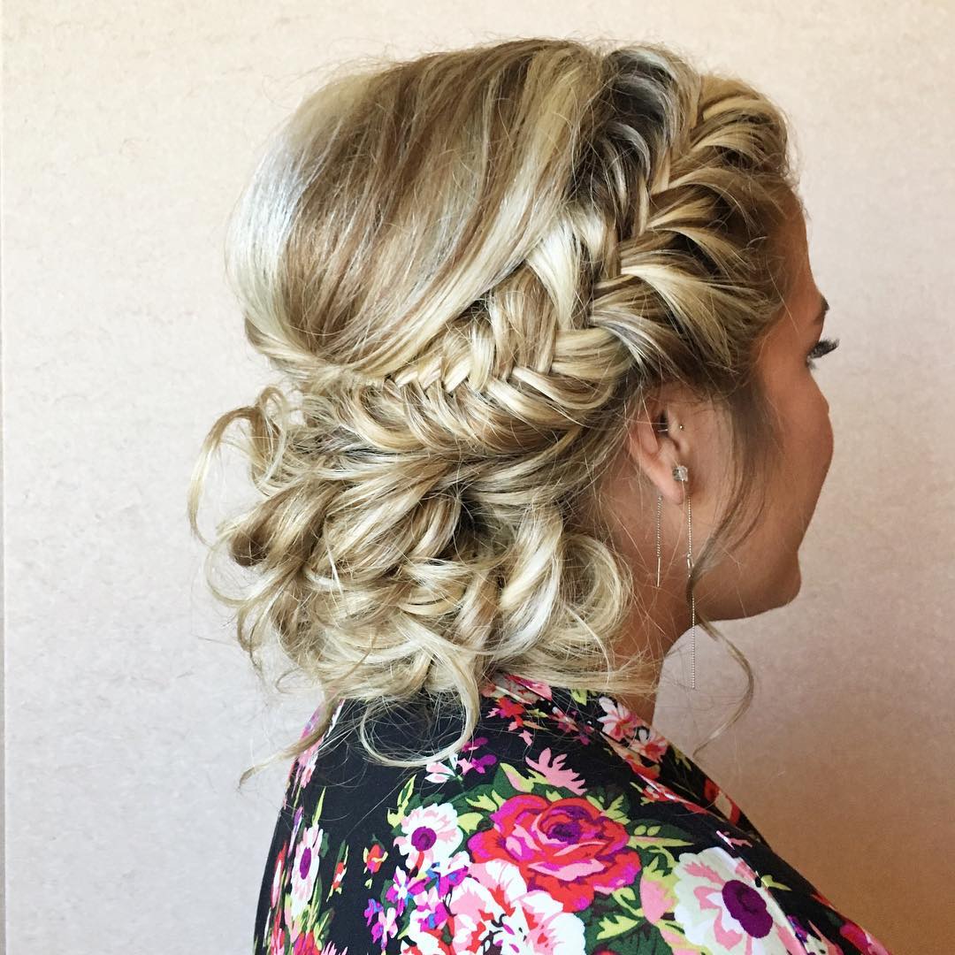 43 Gorgeous Updos for Short Hair - theFashionSpot