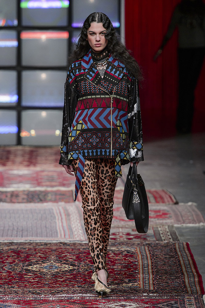 Aigner Fall 2018 #4