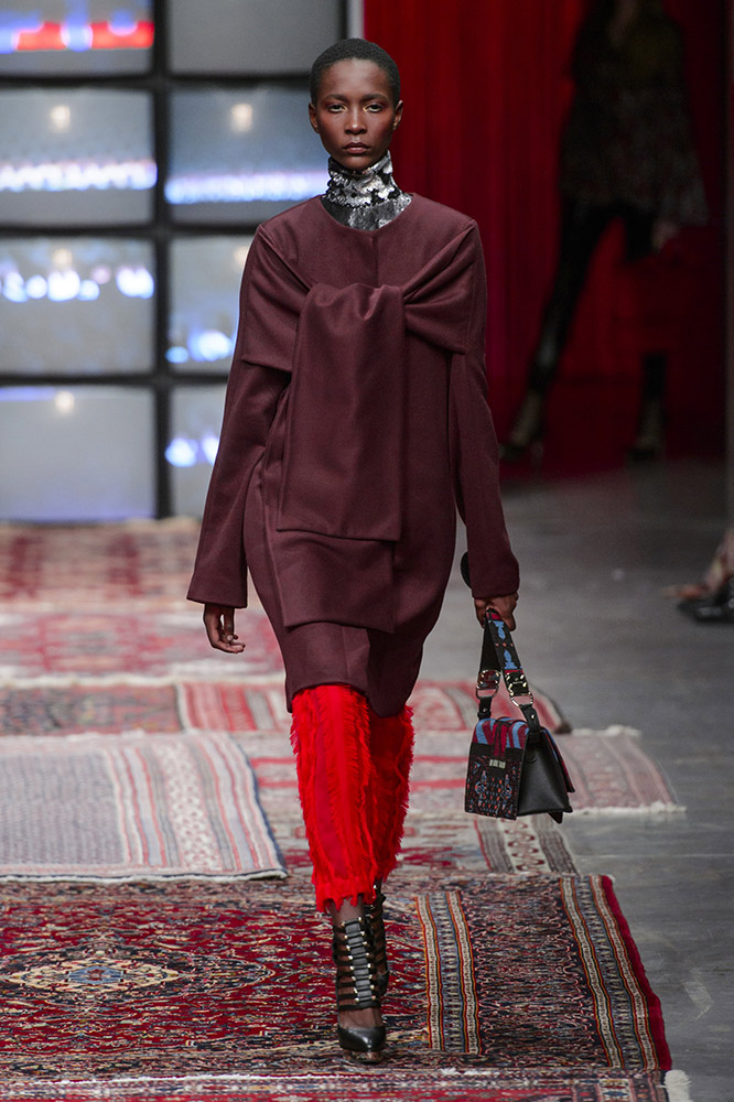 Aigner Fall 2018 #9