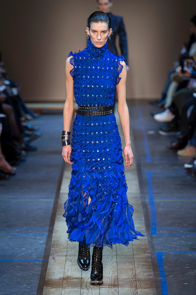 Alexander McQueen Fall 2019 #17
