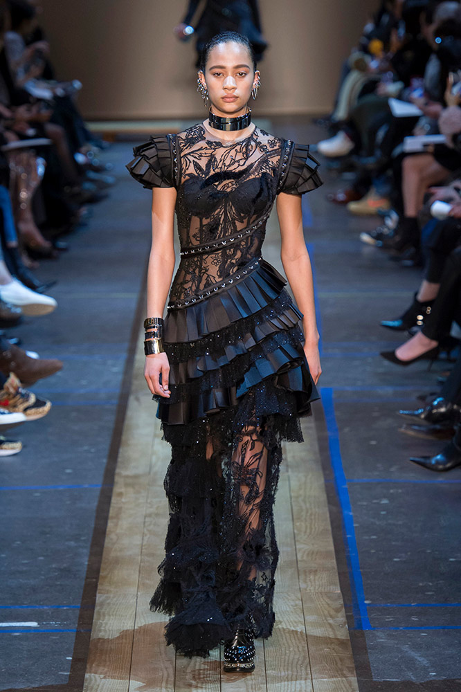Alexander McQueen Fall 2019 #28