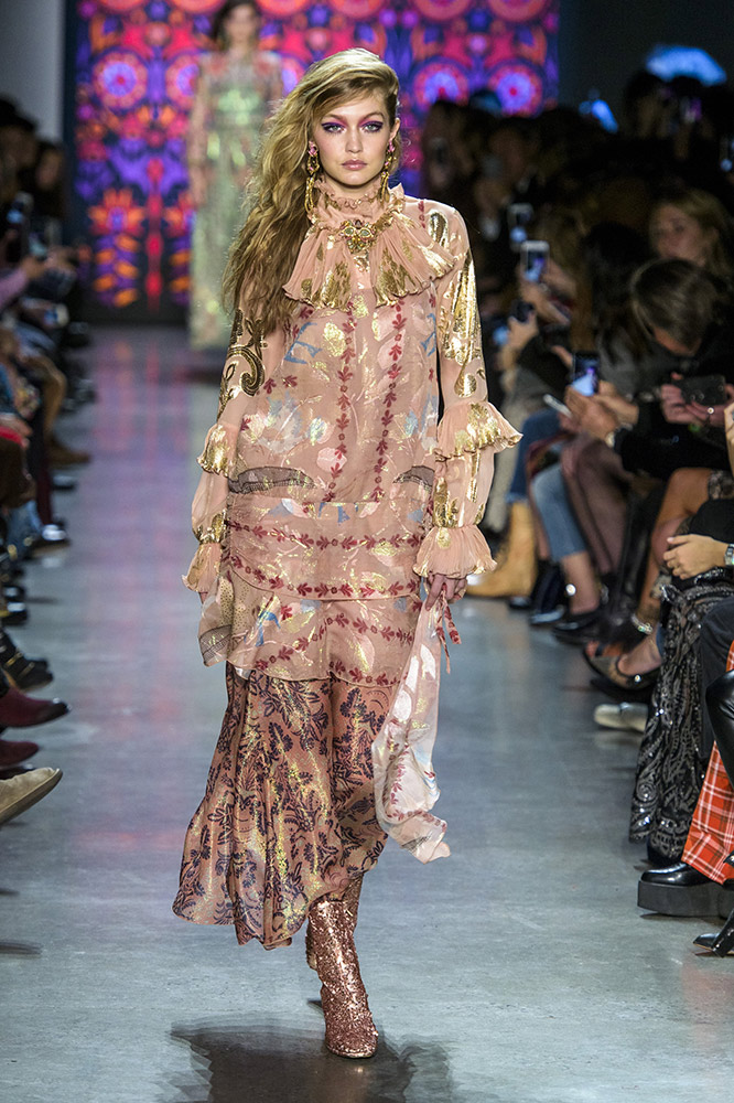 Anna Sui Fall 2018 #52