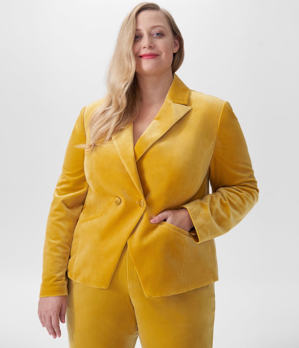 Best Velvet Blazers to Wear All Winter Long theFashionSpot