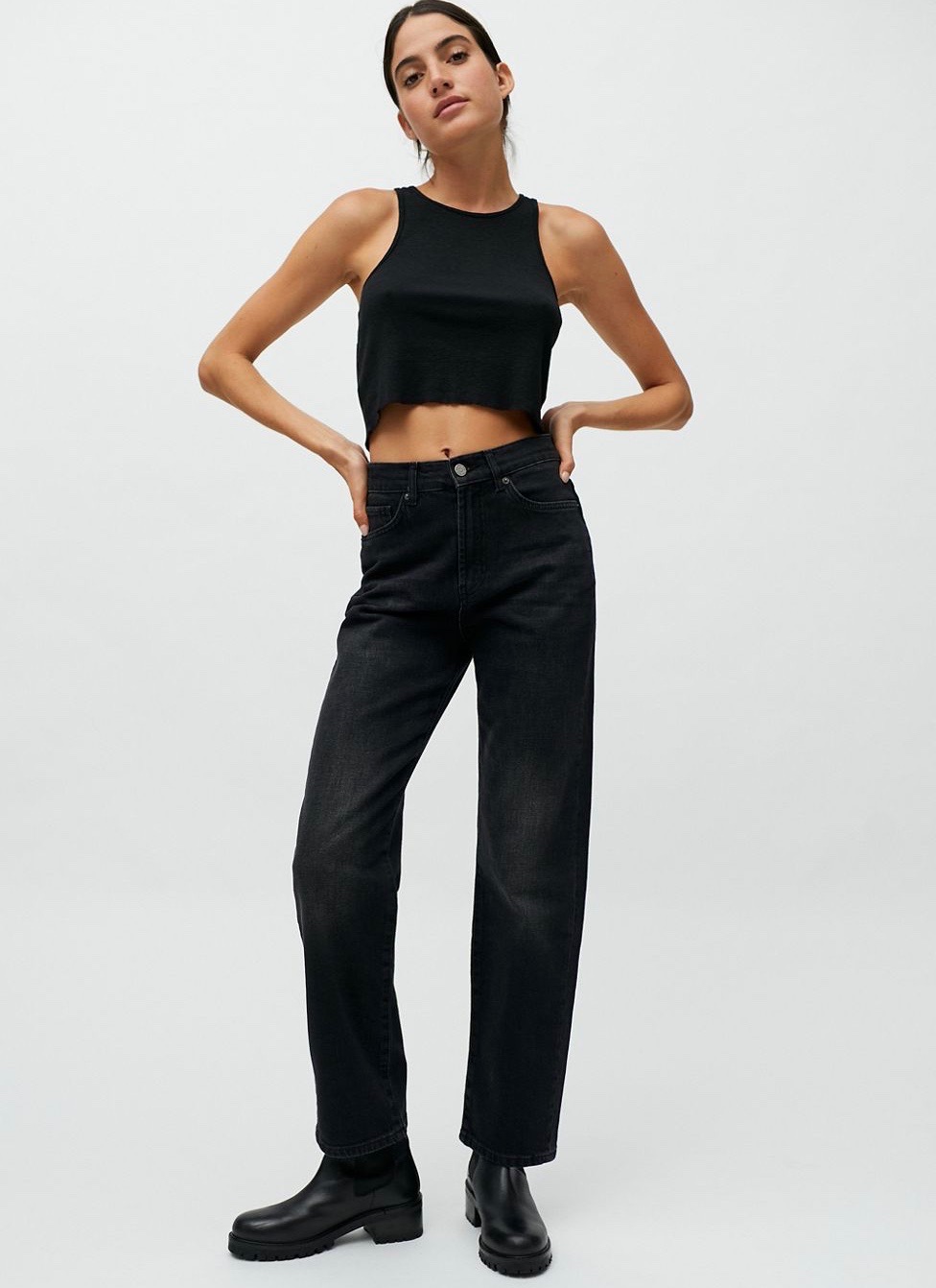 26 Best Black Jeans to Wear This Fall and Winter - theFashionSpot
