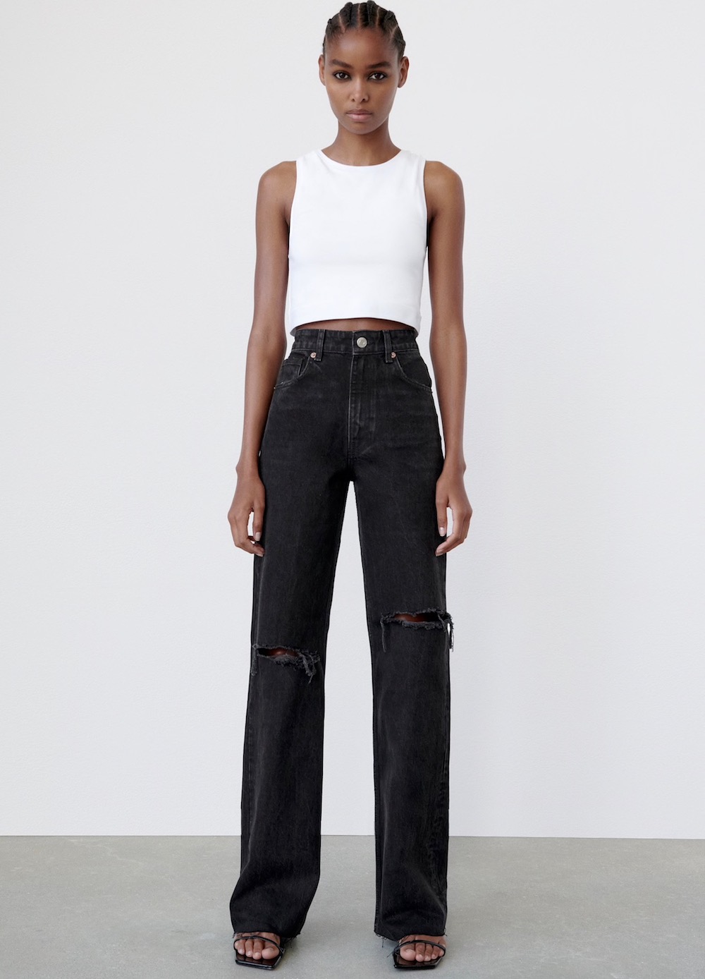 26 Best Black Jeans to Wear This Fall and Winter - theFashionSpot