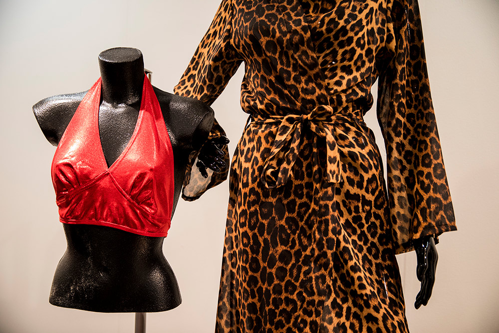 Blast From The Past: Spice Girls Exhibit Their Most Iconic Fashion Pieces #5