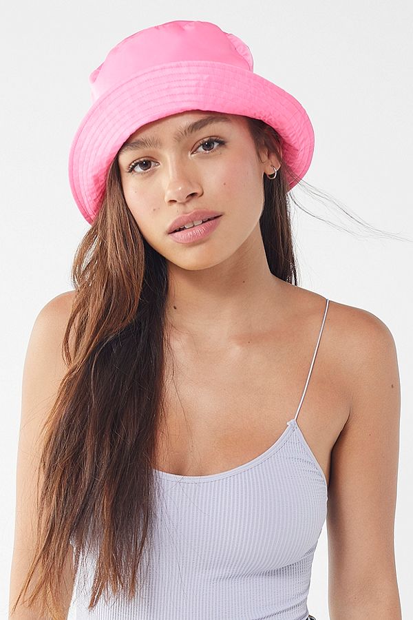 Bucket Hats Are Back for 2018 theFashionSpot