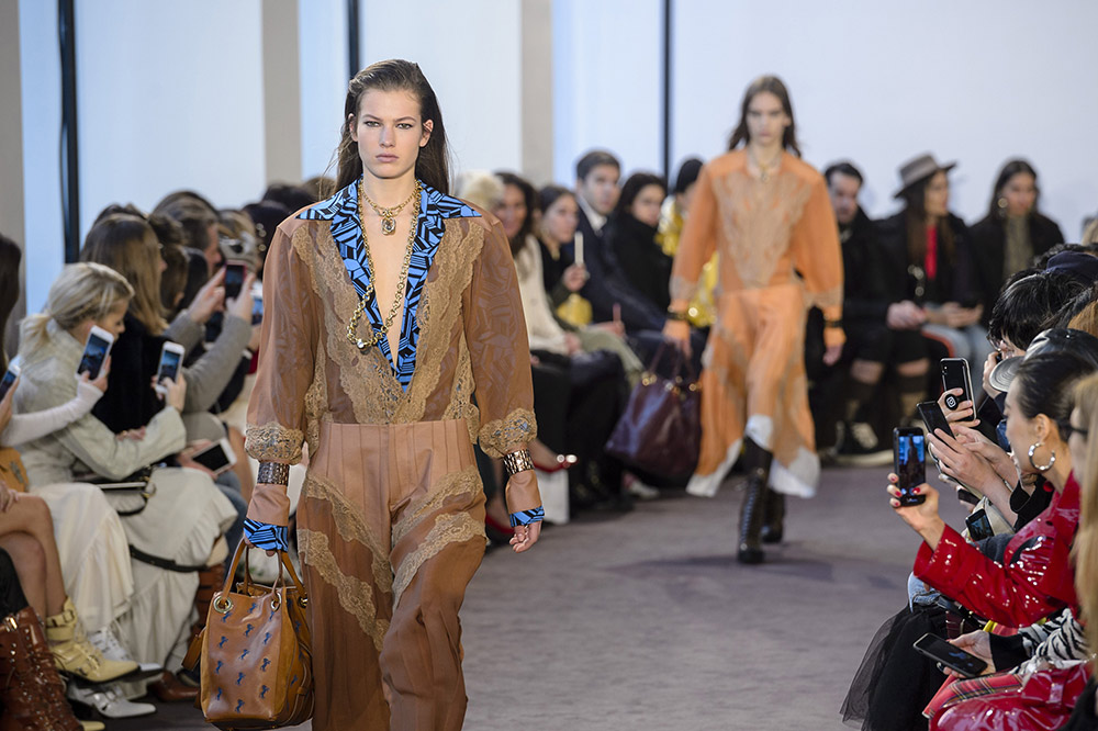 Chloé Fall 2018 #37