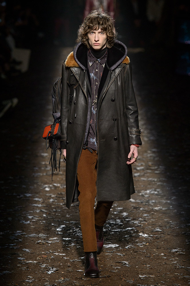 Coach 1941 Fall 2018 #16