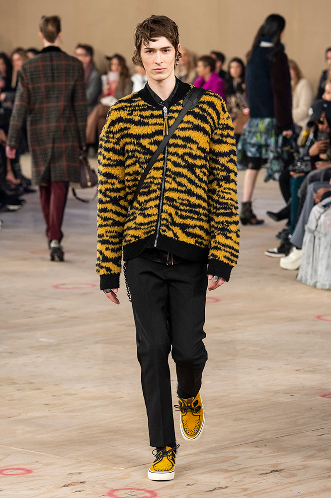 Coach 1941 Fall 2019 #30