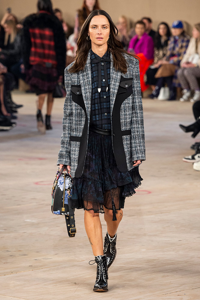 Coach 1941 Fall 2019 #55