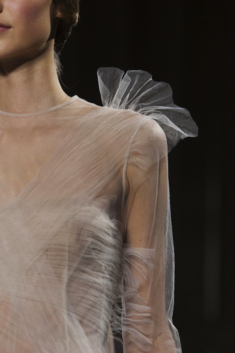 These 80 Extraordinary Close-Ups from Paris Haute Couture Week Will ...