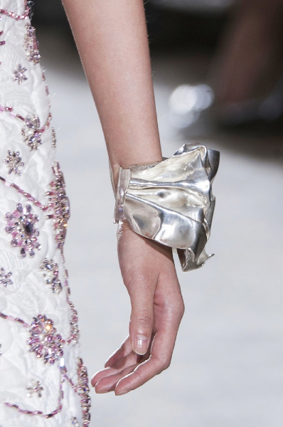 Haute Couture Spring 2014 Accessories - theFashionSpot