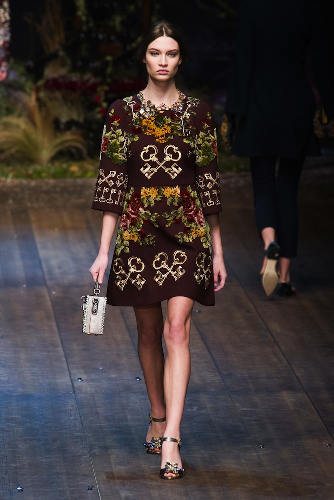 Dolce & Gabbana Fall 2014 Runway Review - theFashionSpot