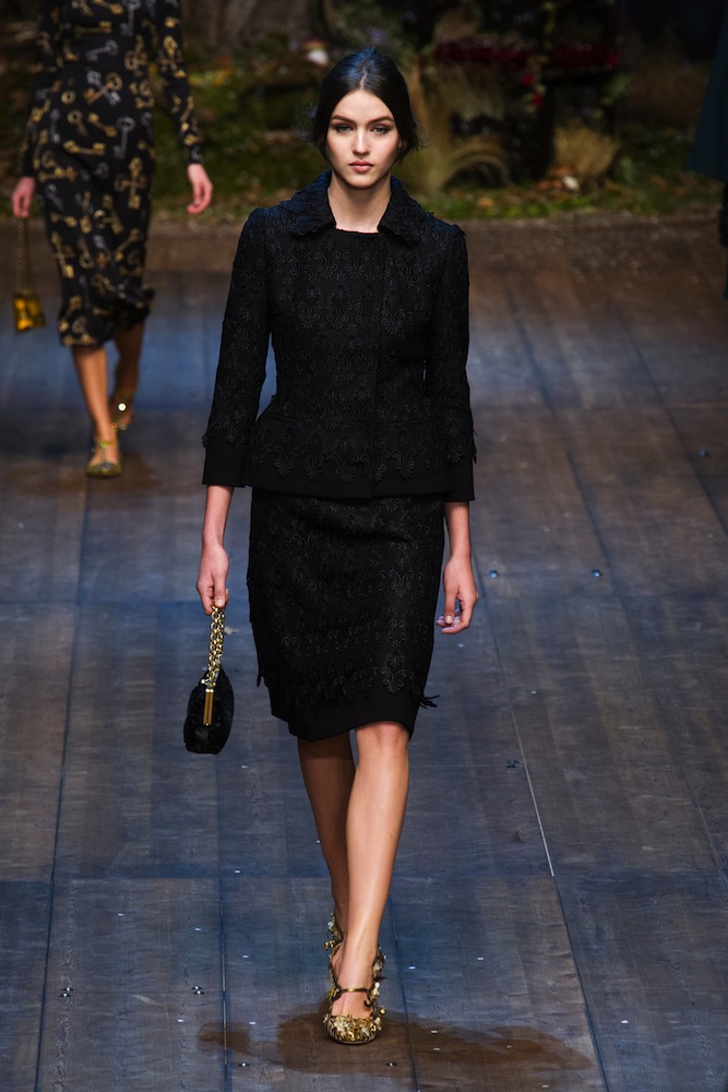 Dolce & Gabbana Fall 2014 Runway Review - theFashionSpot