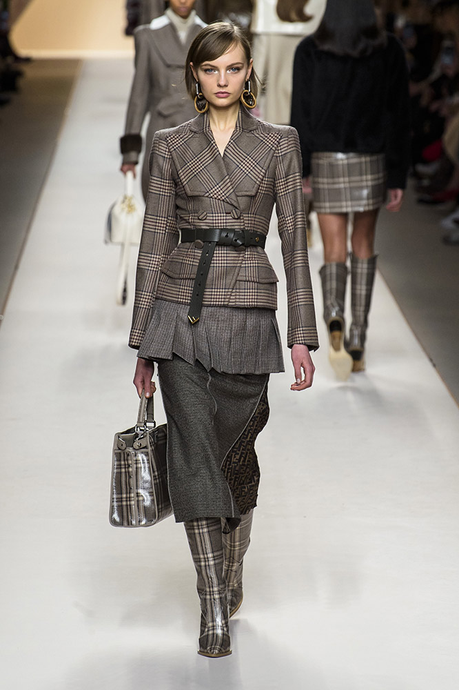 Fendi Fall 2018 #8