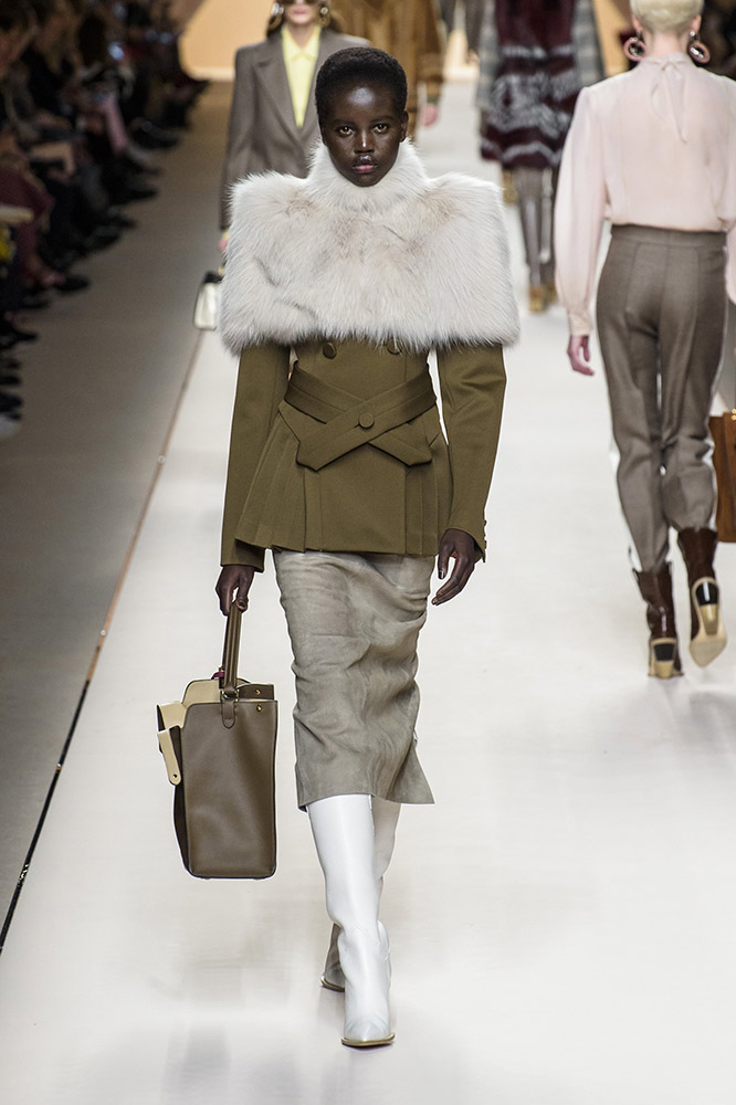 Fendi Fall 2018 #14