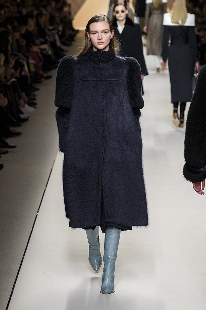 Fendi Fall 2018 #21