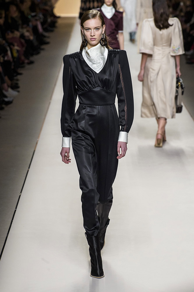 Fendi Fall 2018 #40