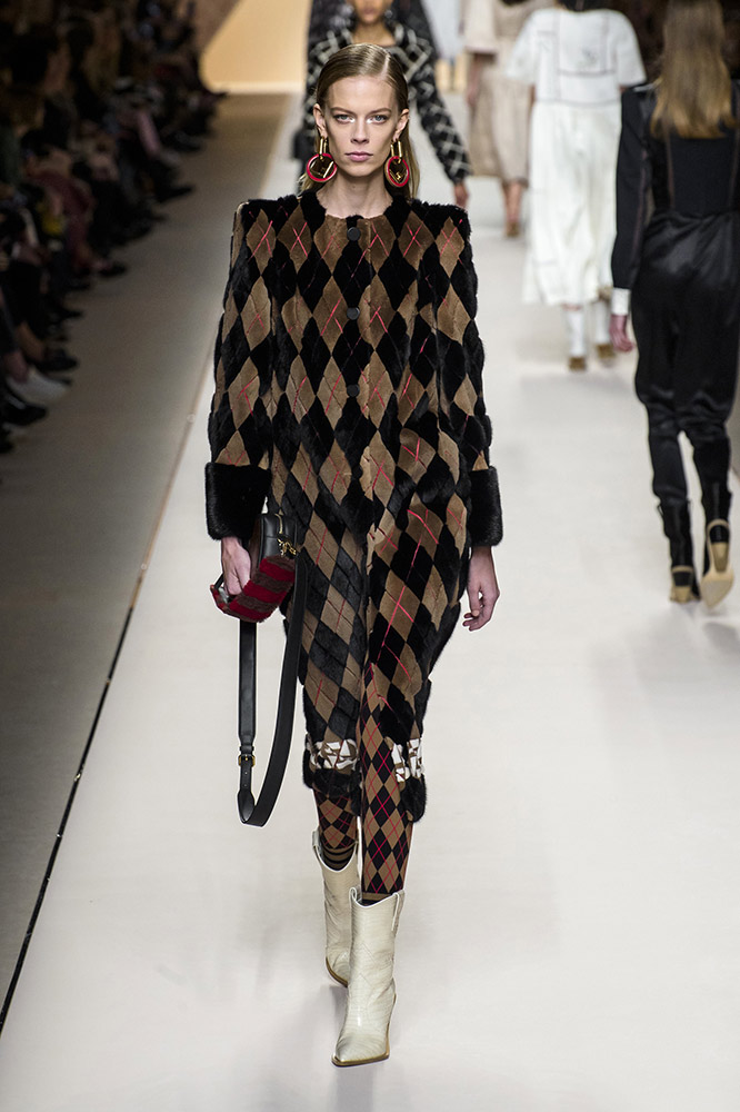 Fendi Fall 2018 #42