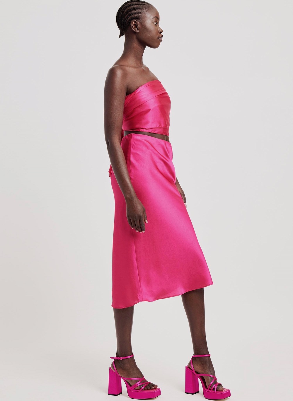 Hot Pink Is Summer's Hottest Hue - theFashionSpot