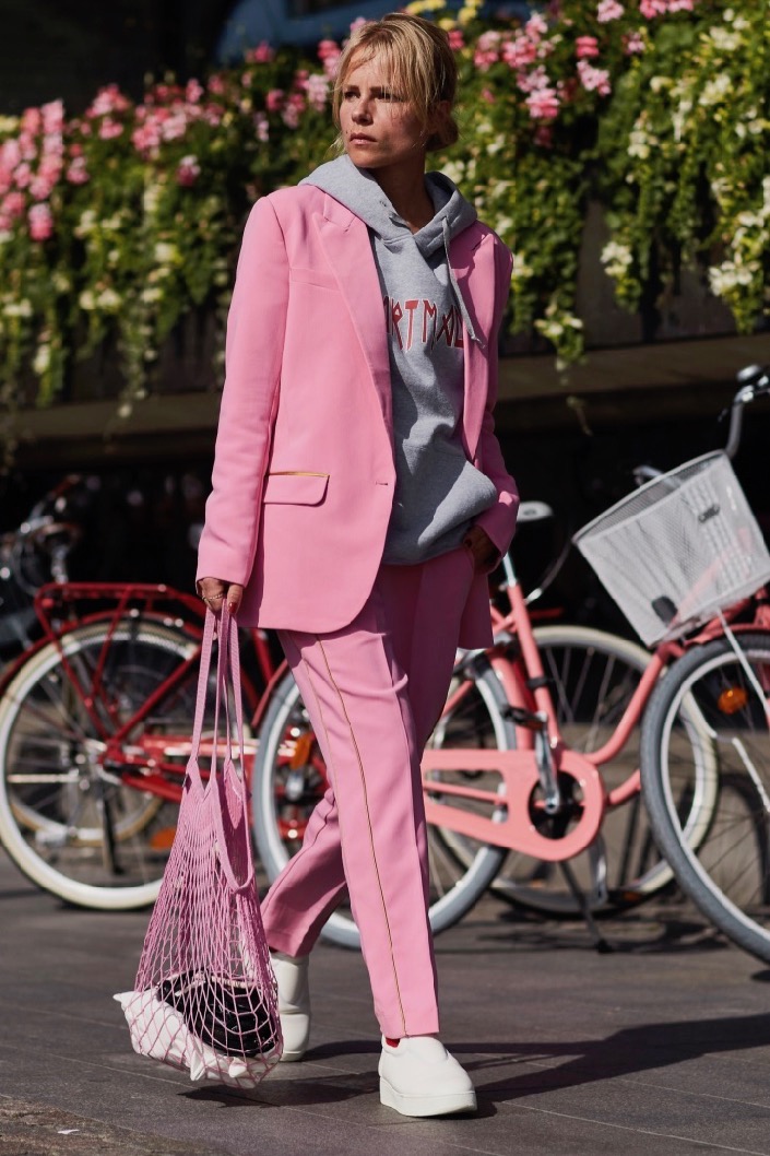 How to Dress Down Your Favorite Blazer - theFashionSpot